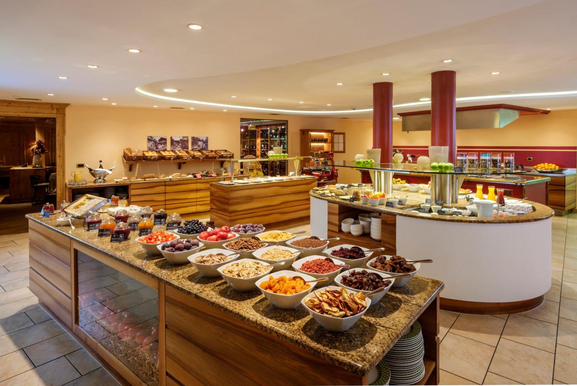 Hotel Hohenwart سكين المظهر الخارجي الصورة