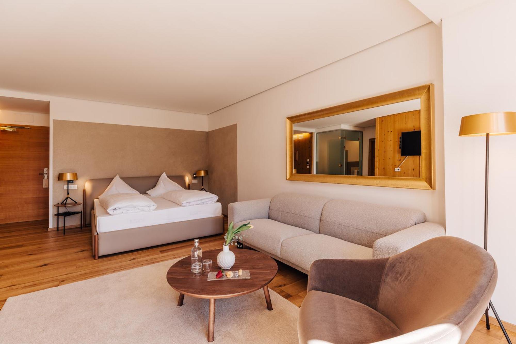 Hotel Hohenwart سكين المظهر الخارجي الصورة